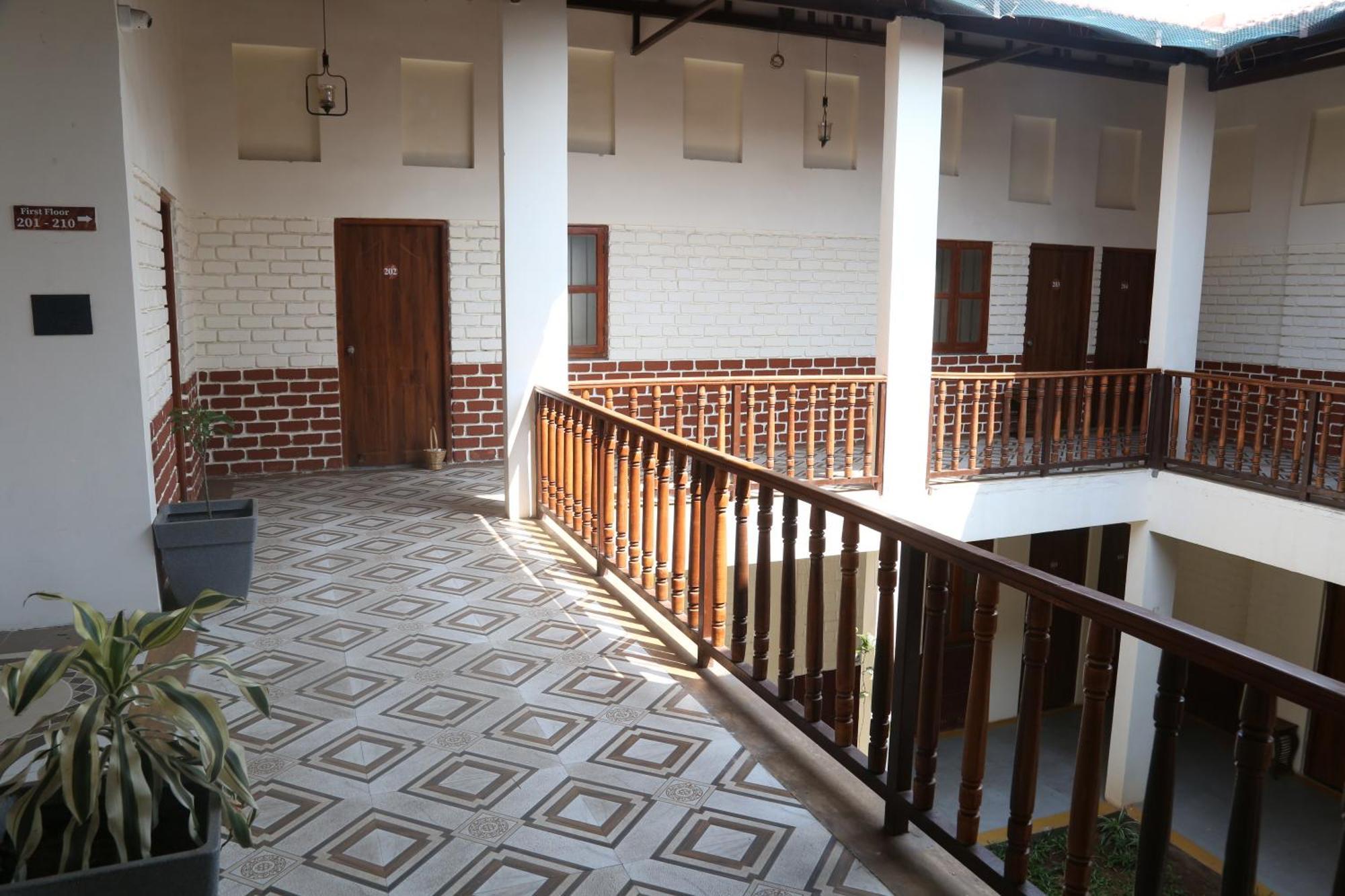 Tapasya Health & Wellness Hotel Jaysingpur Exterior photo